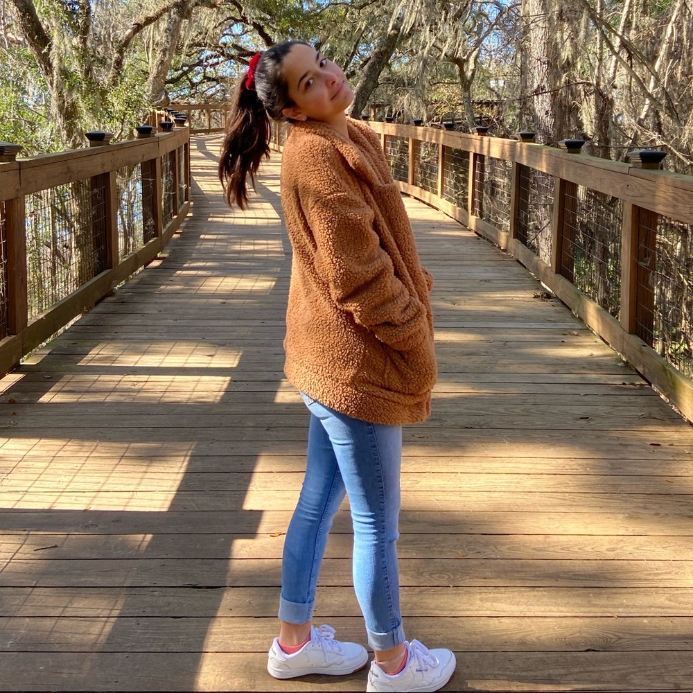 Meet your Posher, Vanessa